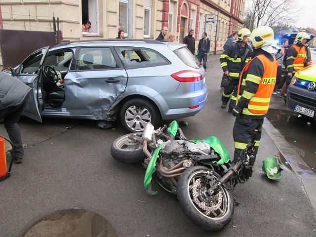 foto 025.JPG - DN osobnho automobilu a motocyklu - Plzesk ulice, Beroun 